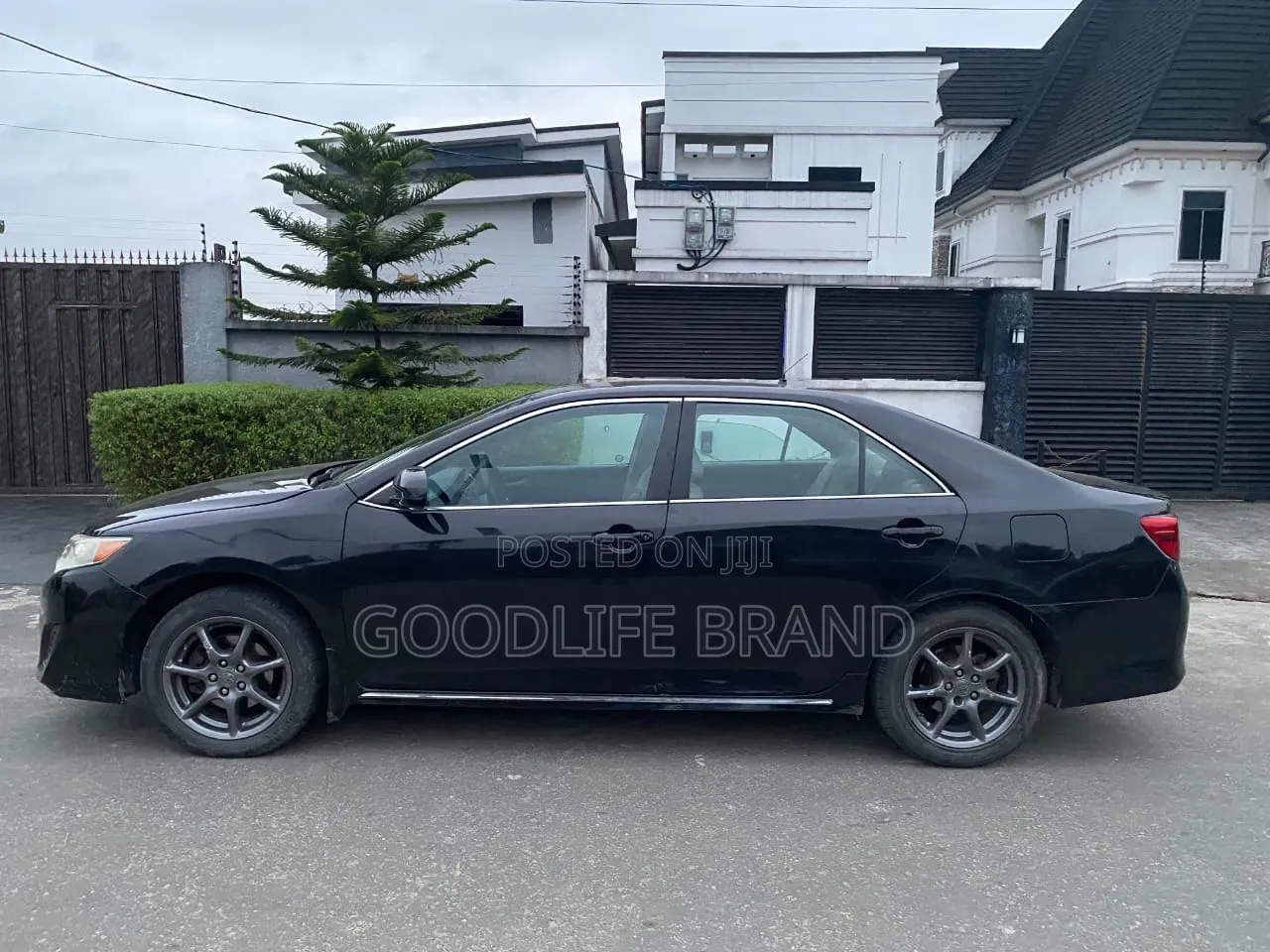 Toyota Camry SE 4dr Sedan (2.5L 4cyl 6A) 2012 Maroon