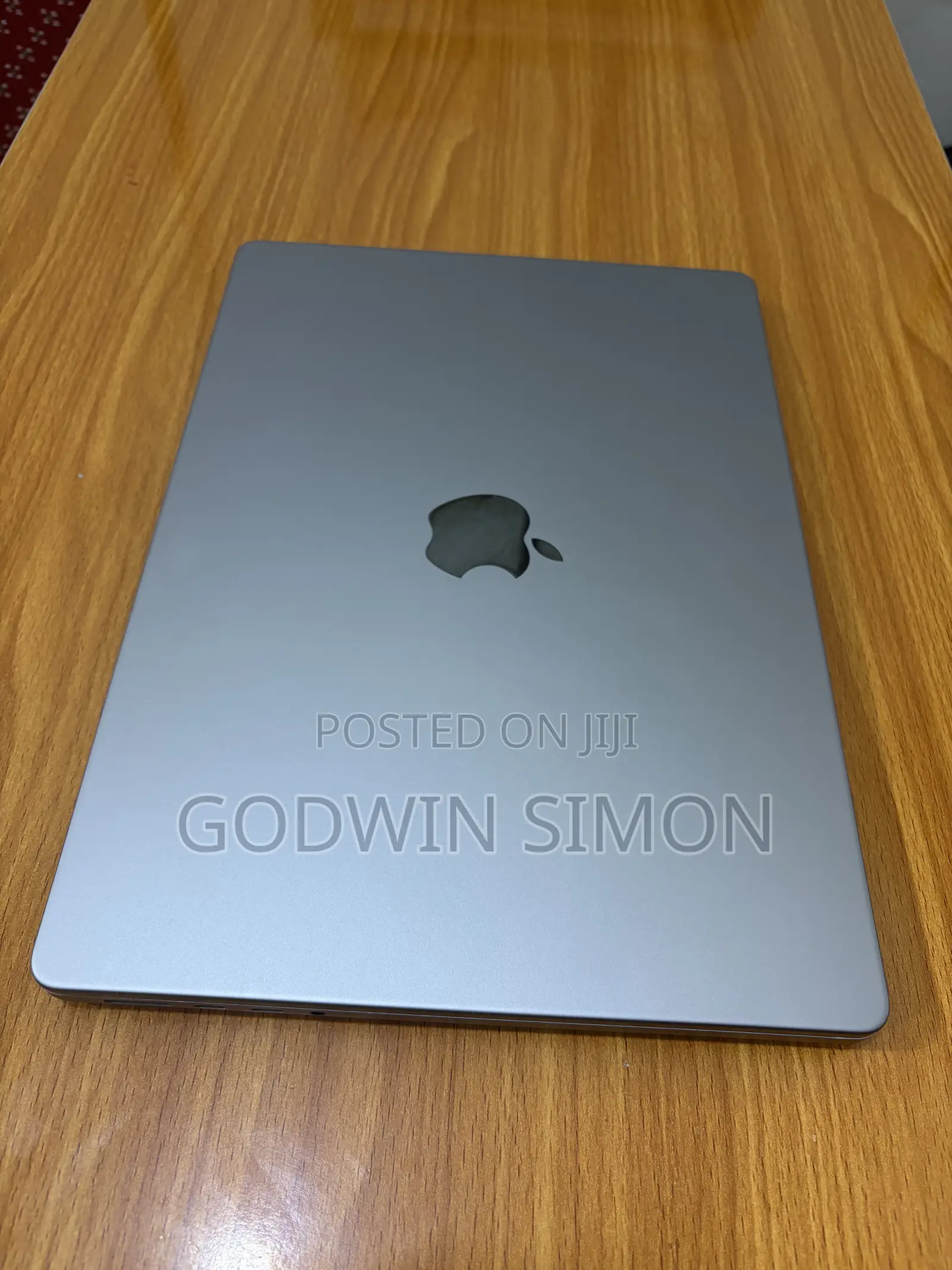 Laptop Apple MacBook Pro 2023 M2 Pro 16GB Apple M2 SSD 512GB