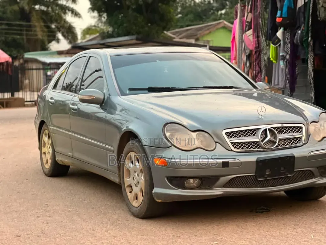 Mercedes-Benz C240 2005 Green