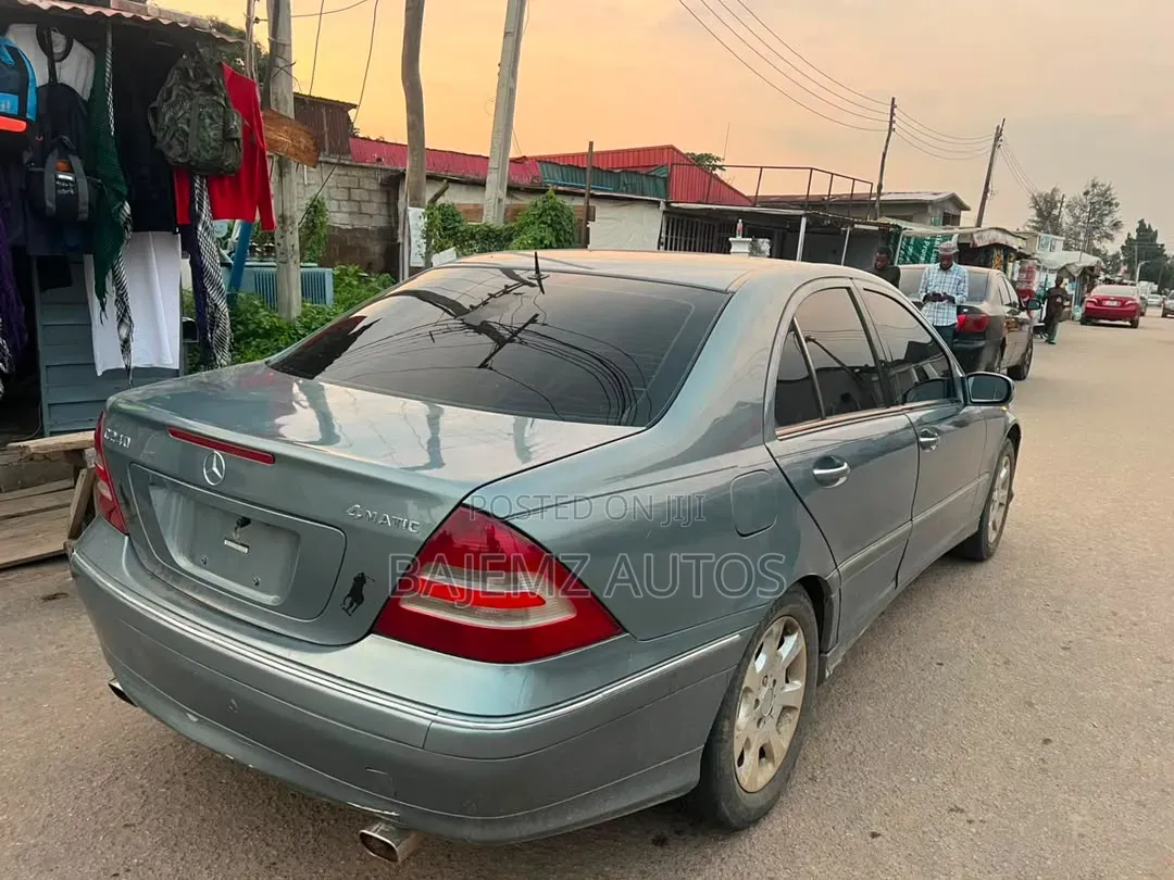 Mercedes-Benz C240 2005 Green