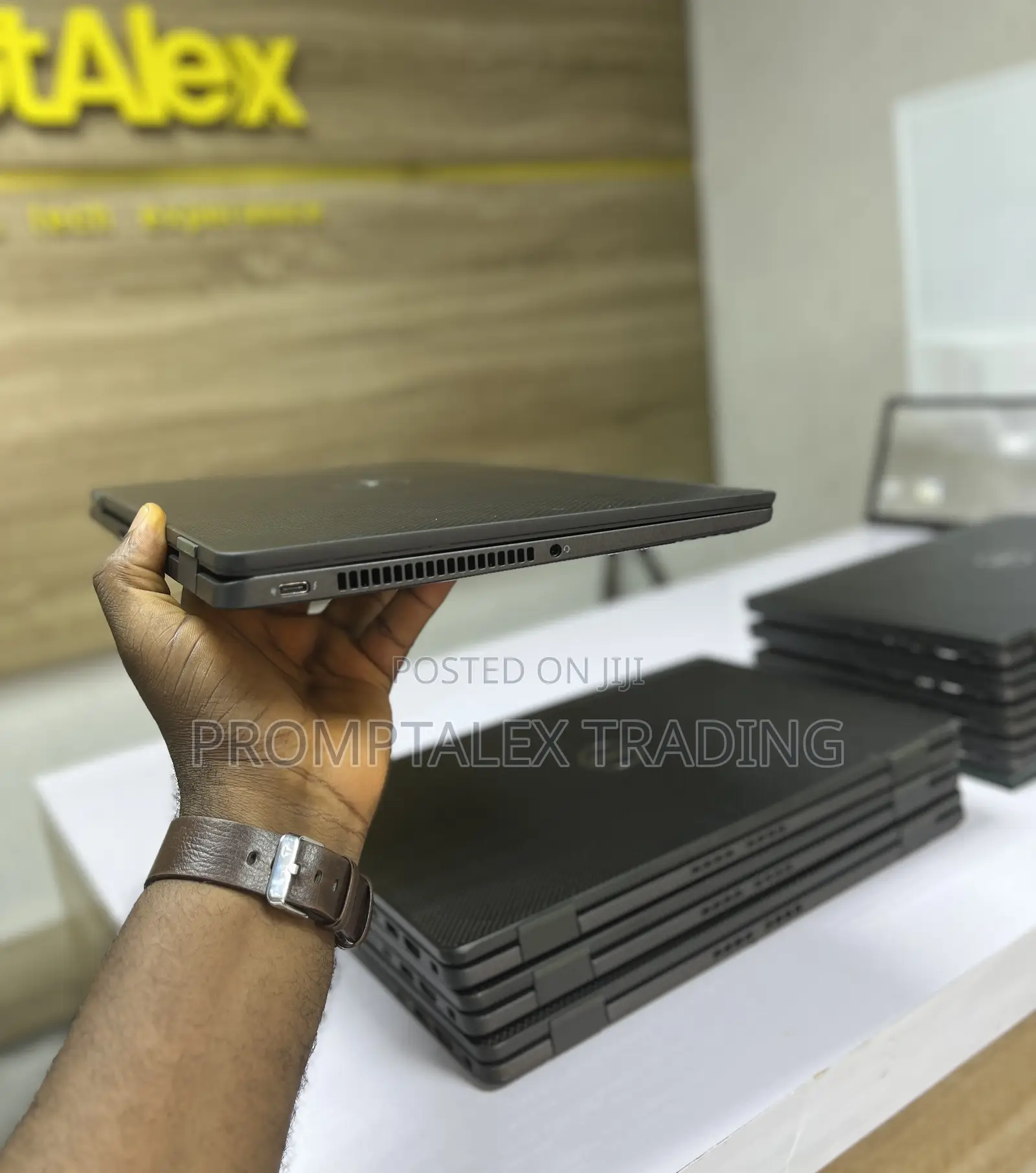 Laptop Dell Latitude 7420 16GB Intel Core i5 SSD 256GB