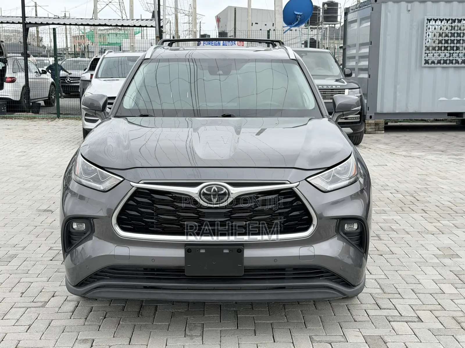 Toyota Highlander Limited 2021 Gray
