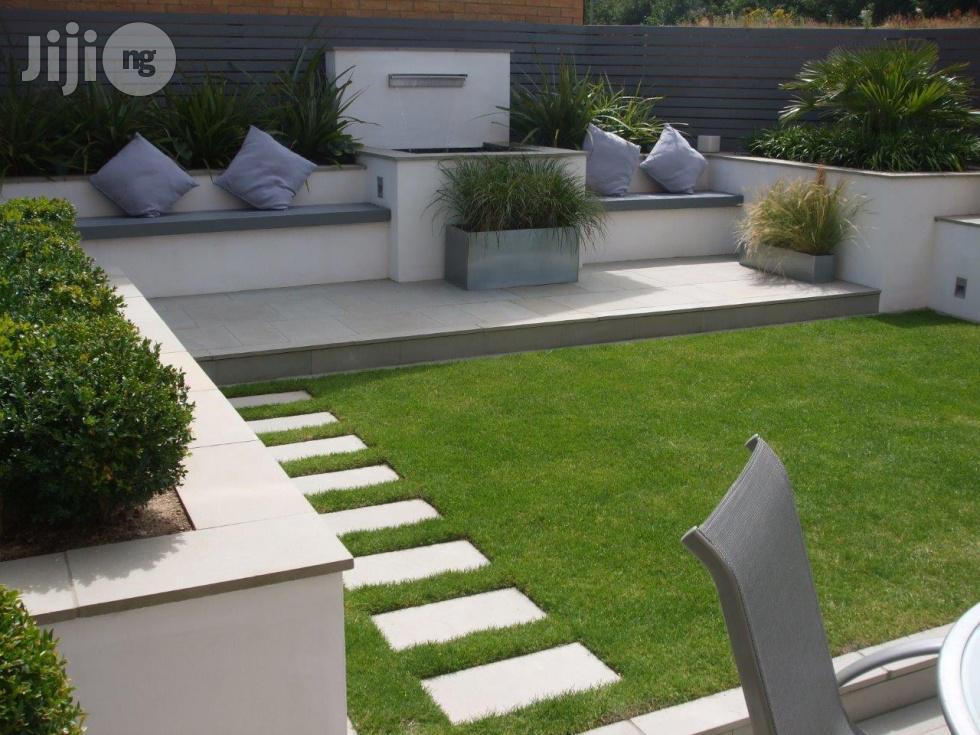 Best Artificial Grass Turf Carpet for Indoor/Outdoor Use.