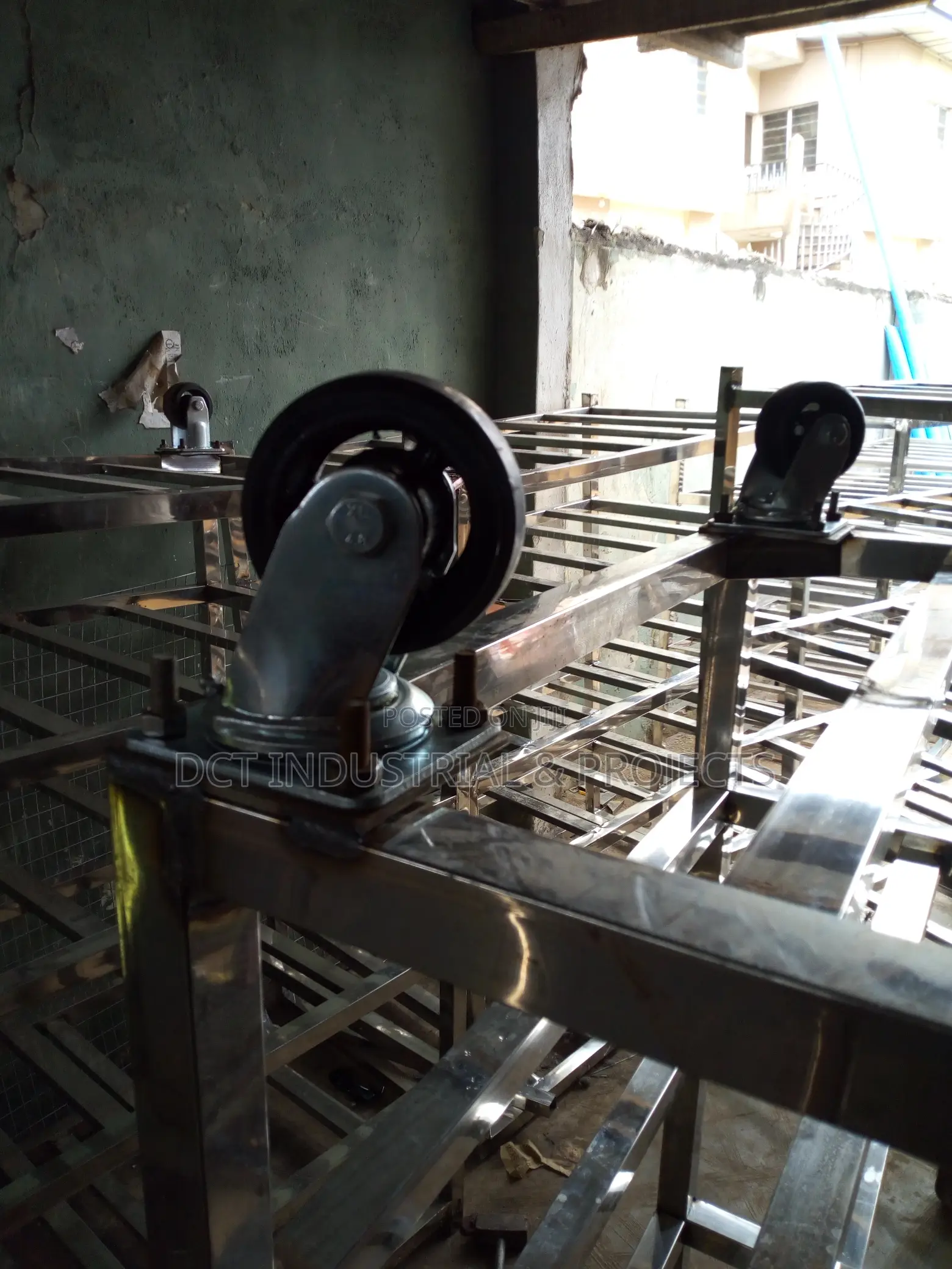 Stainless Steel Racks / Trolley