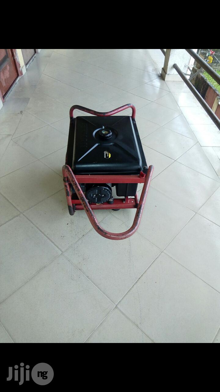 Neatly Used 2.8KVA SUMEC FIRMAN SPG3600E2 Copper Generator