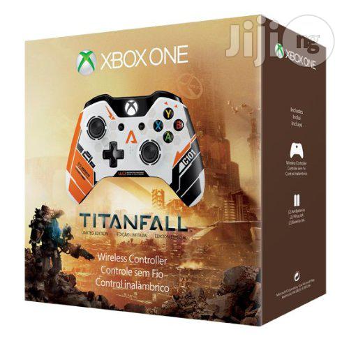 Xbox One Wireless Controller - Titanfall Limited Edition