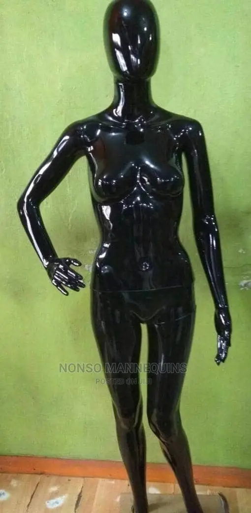 Pure Black Female Egg Face Display Mannequin