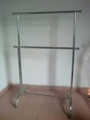 Single Dressing Hanger For Clothes Display