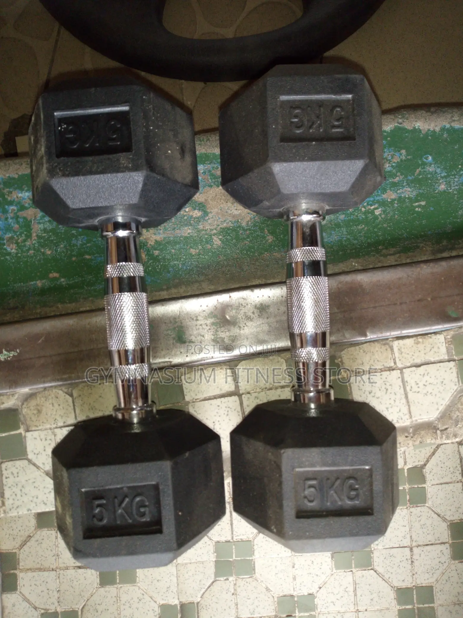 Pair of 5kg Hex Dumbbell Black New 101