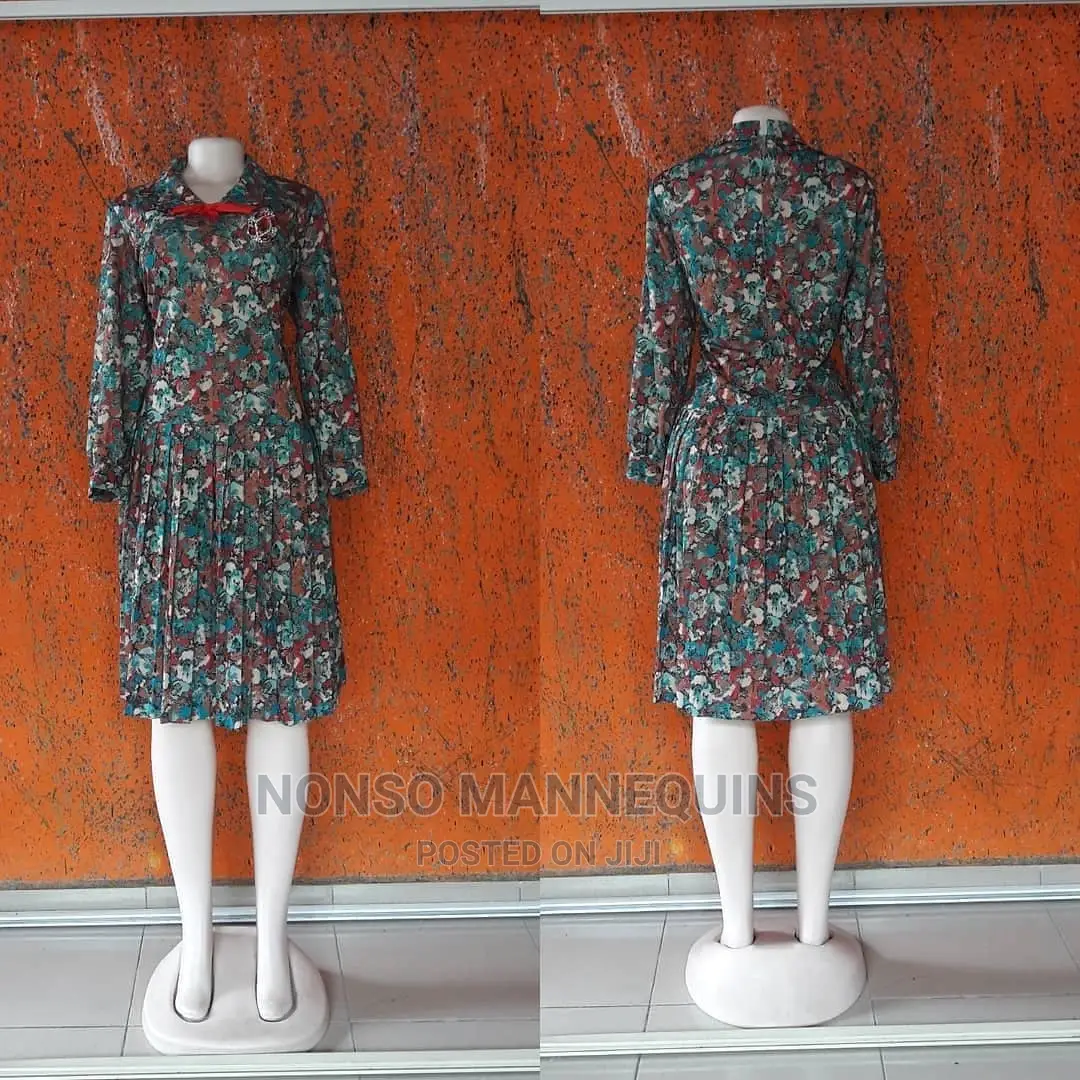 Female Headless and Armless Big Bust and Big Hips Mannquin