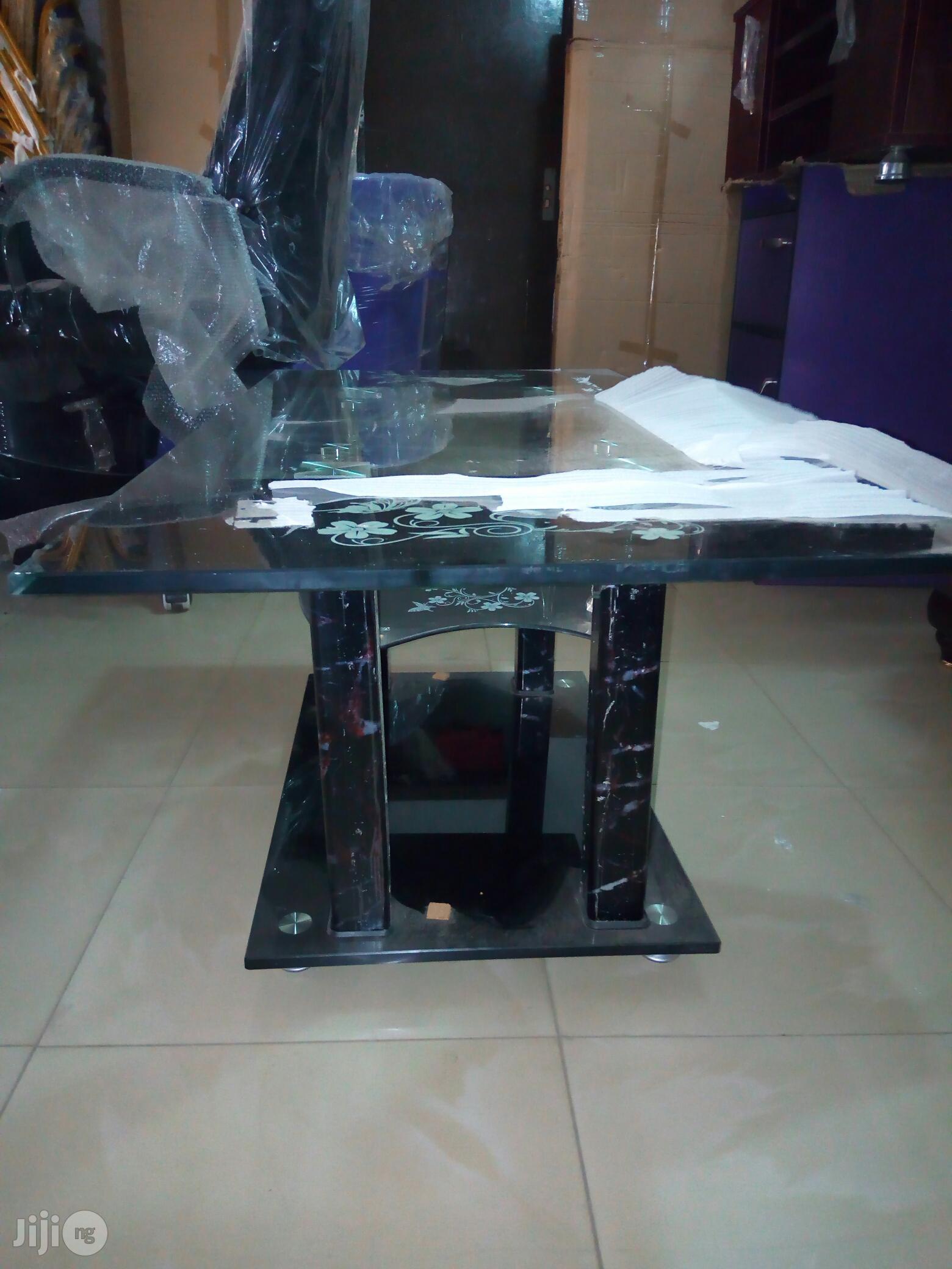 Centre Table Foreign and Glass