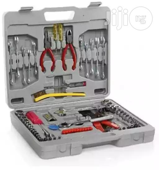 126pc Tools & Socket Set