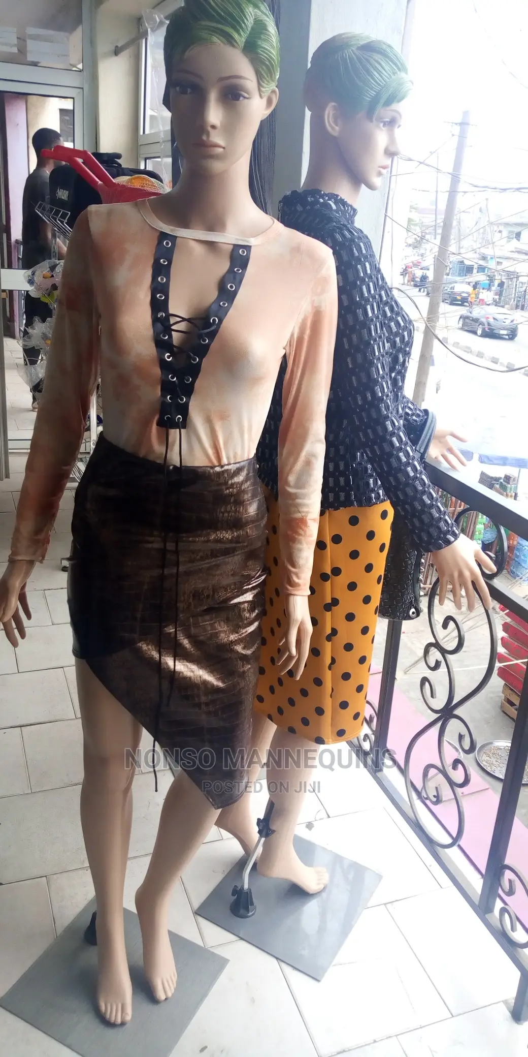 G6 Head With Wig Female Display Mannequin