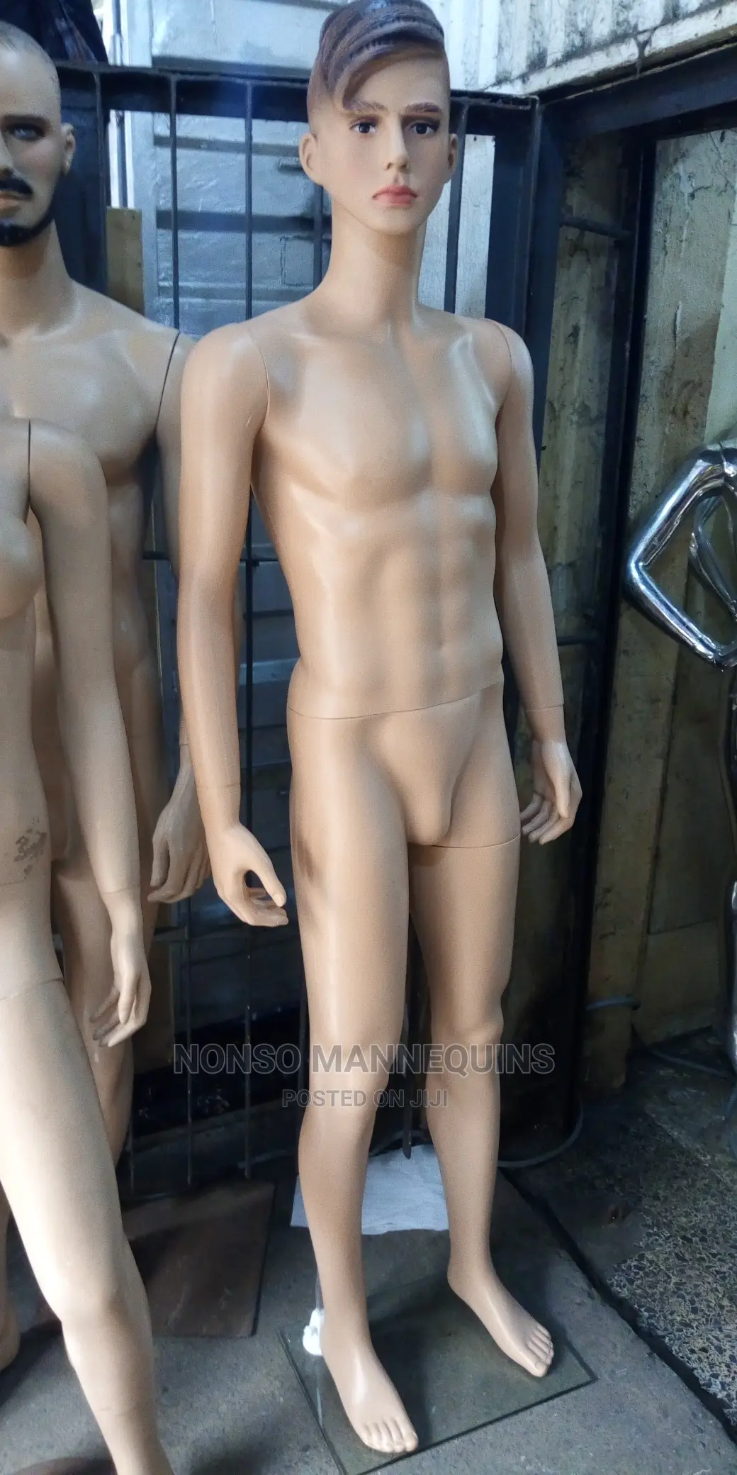 Full Body Palstic Handsome Male Mannequin Display