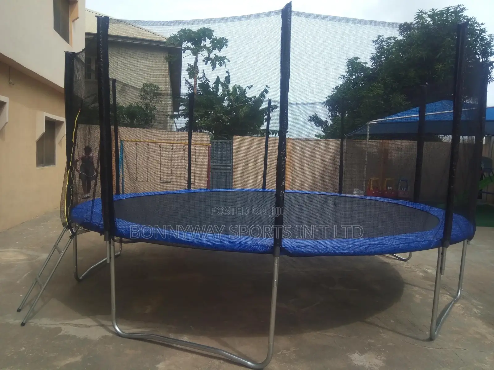 15ft Commercial Trampolin Set With Ladder Nd Covered All Round Net