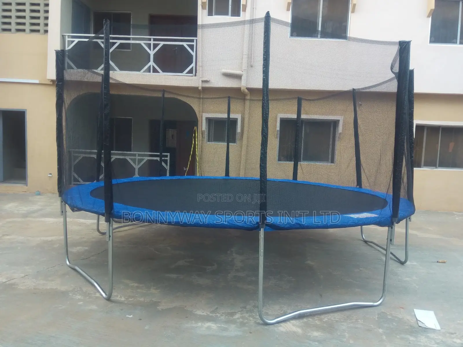 15ft Commercial Trampolin Set With Ladder Nd Covered All Round Net
