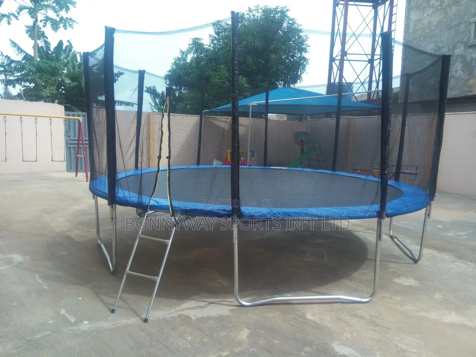 15ft Commercial Trampolin Set With Ladder Nd Covered All Round Net