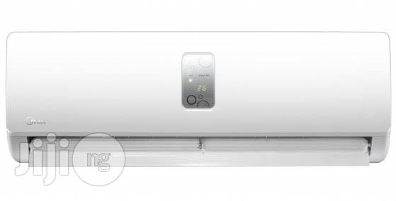 Midea Air Conditioner 1HP + Installation Kit