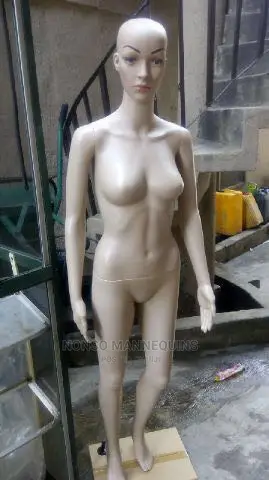 Female Plastic Fibere Full Body Display Mannequins