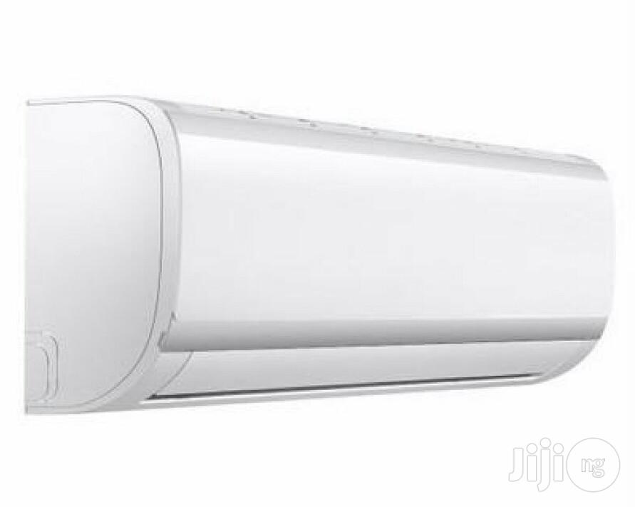 Midea COMFORT Series MSAFB18CR Air Conditioner