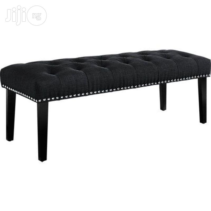 Royal B1 Upholstered Bench (Reference: Fx298)