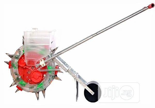 Precision Seed and Fertilizer Planter