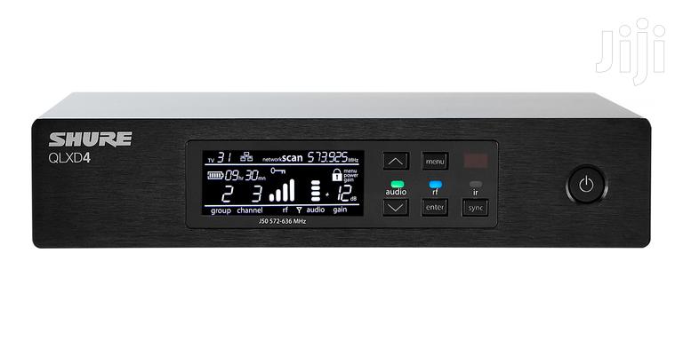 SHURE QLXD4 Wireless Microphone