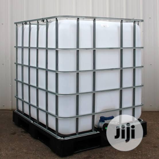 White 1000 Litres Tank