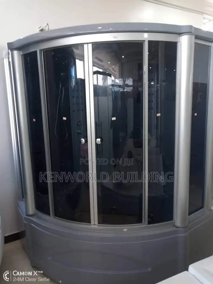 Luxury Glazed Steam Cubicle Shower.