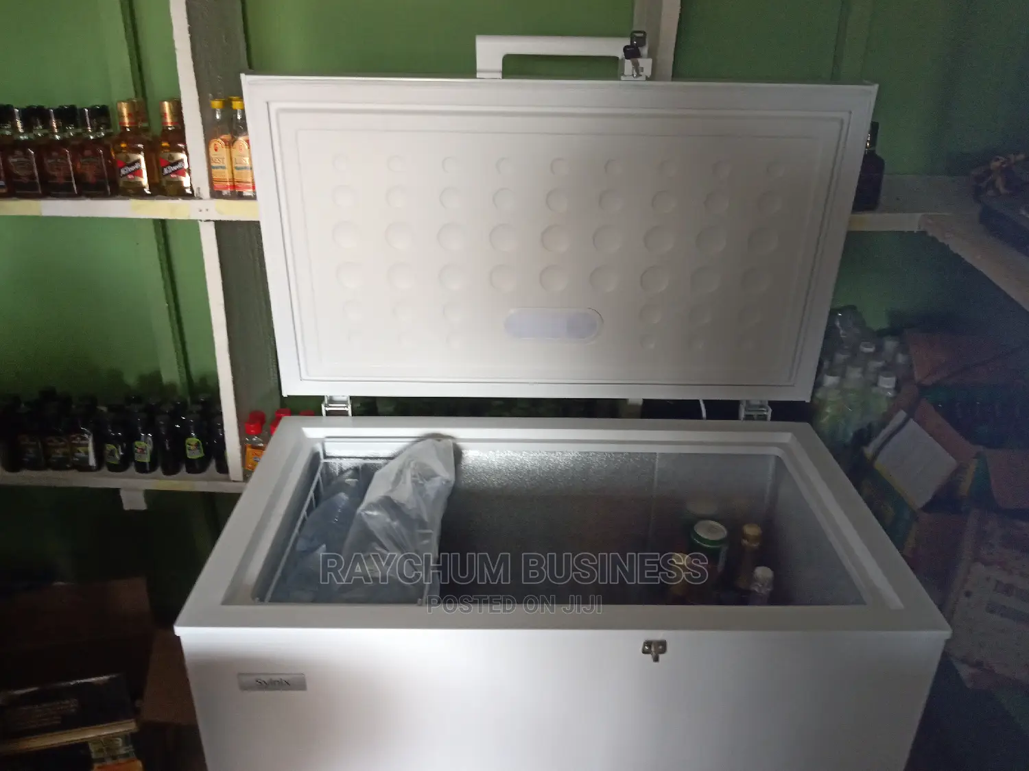 Syinix Chest Freezer Model 260 Wich Is 200liters