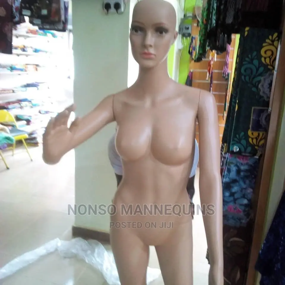 No Hair Head Type Female Plastic Mannequin