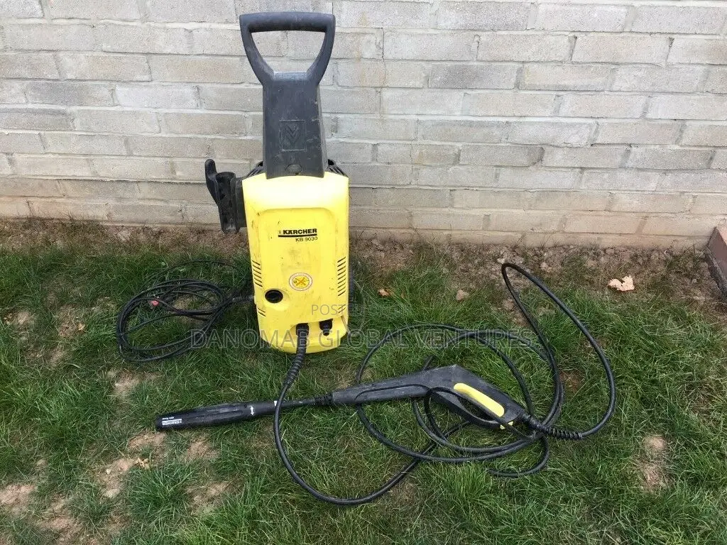 KARCHER KB 9030 Pressure Washer With Hose Attachments