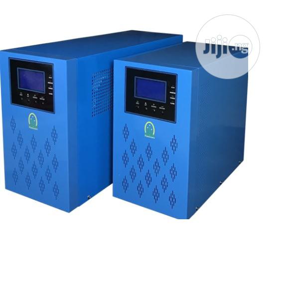 Famicare 2.5kva/24v Pure Sinewave Solar Hybrid Inverter