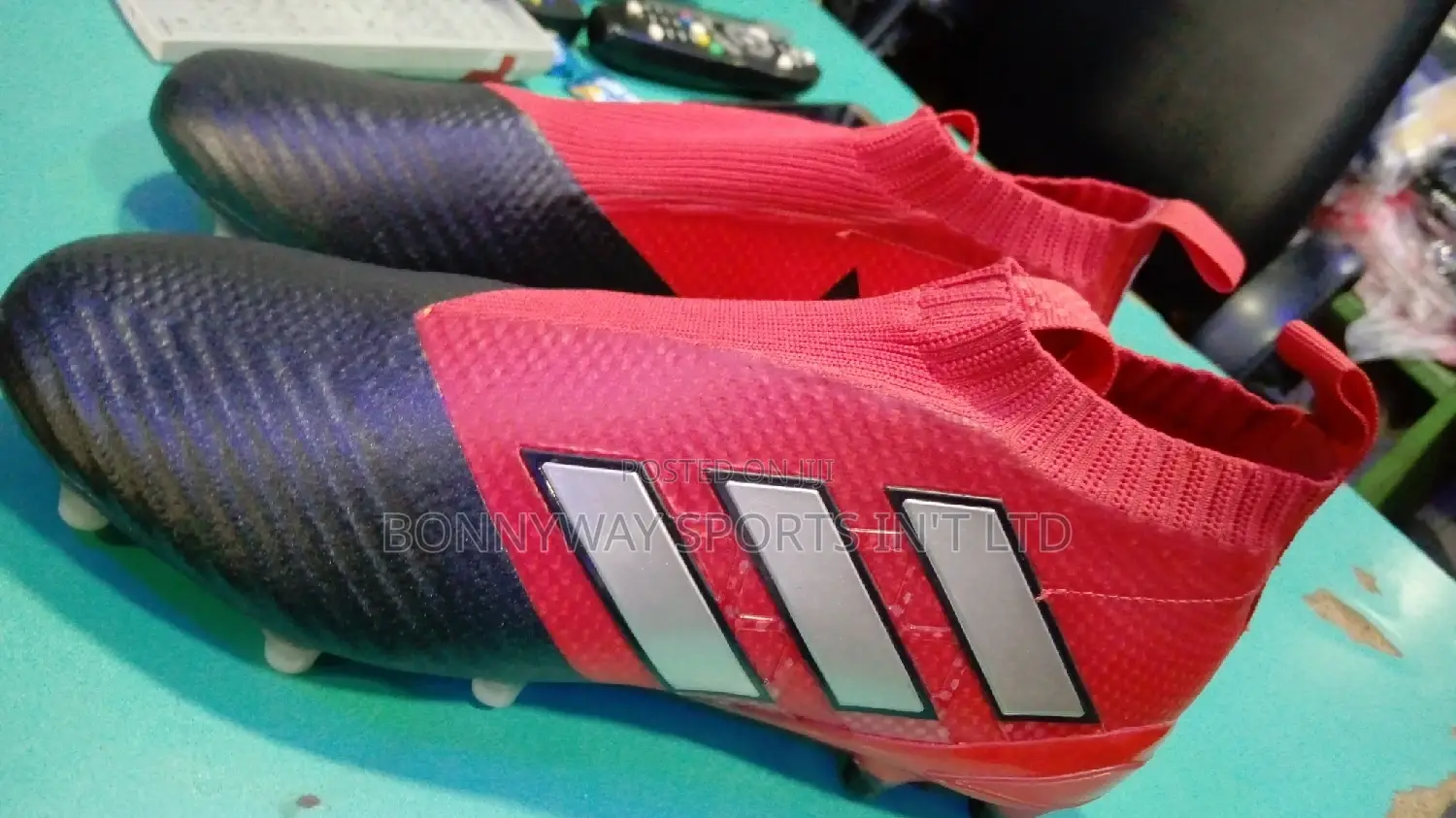 Adidas Size 43 Ankle Boot