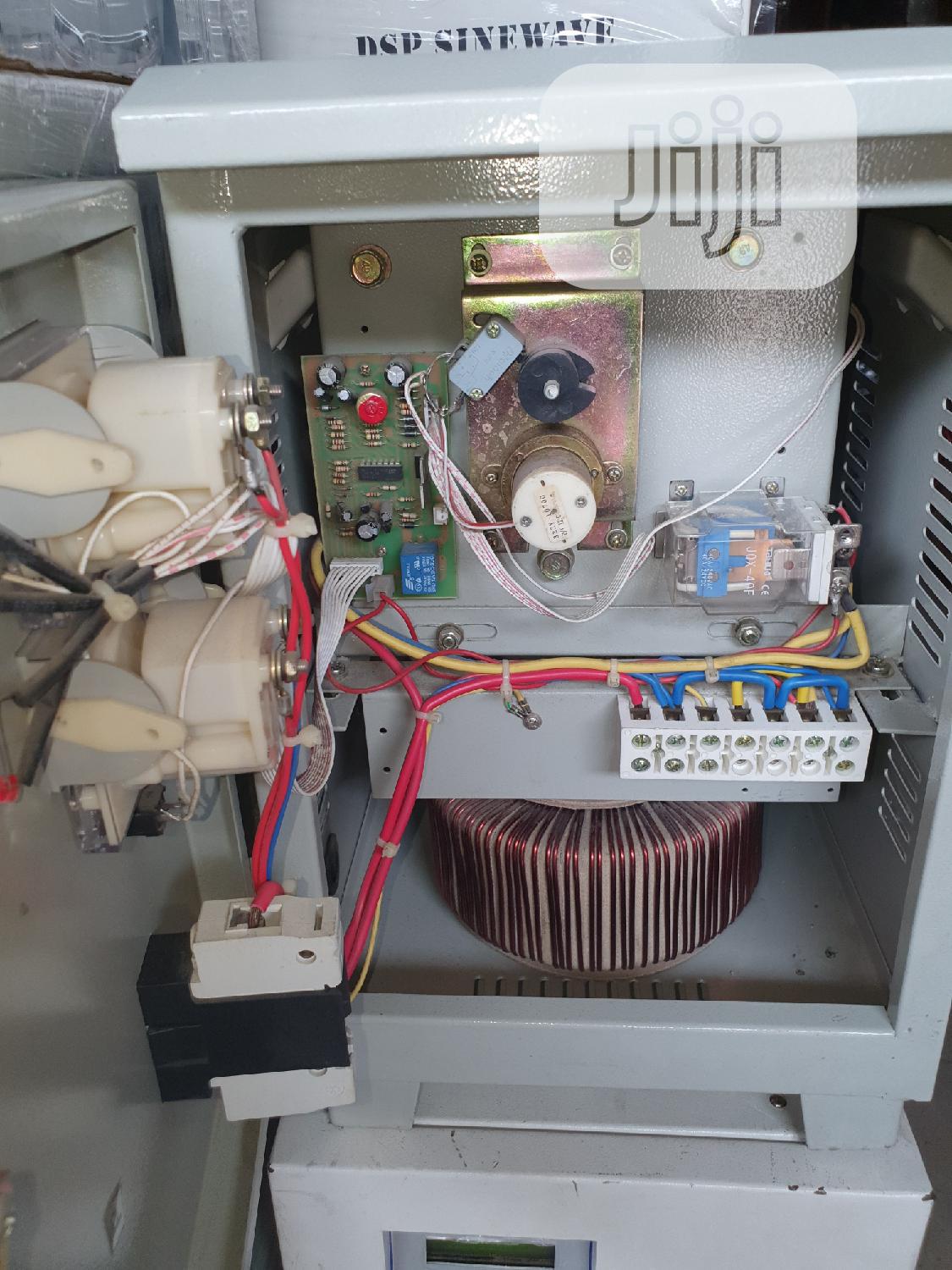 5kva Mega Servo Stabilizer Avr. Original From Japan.