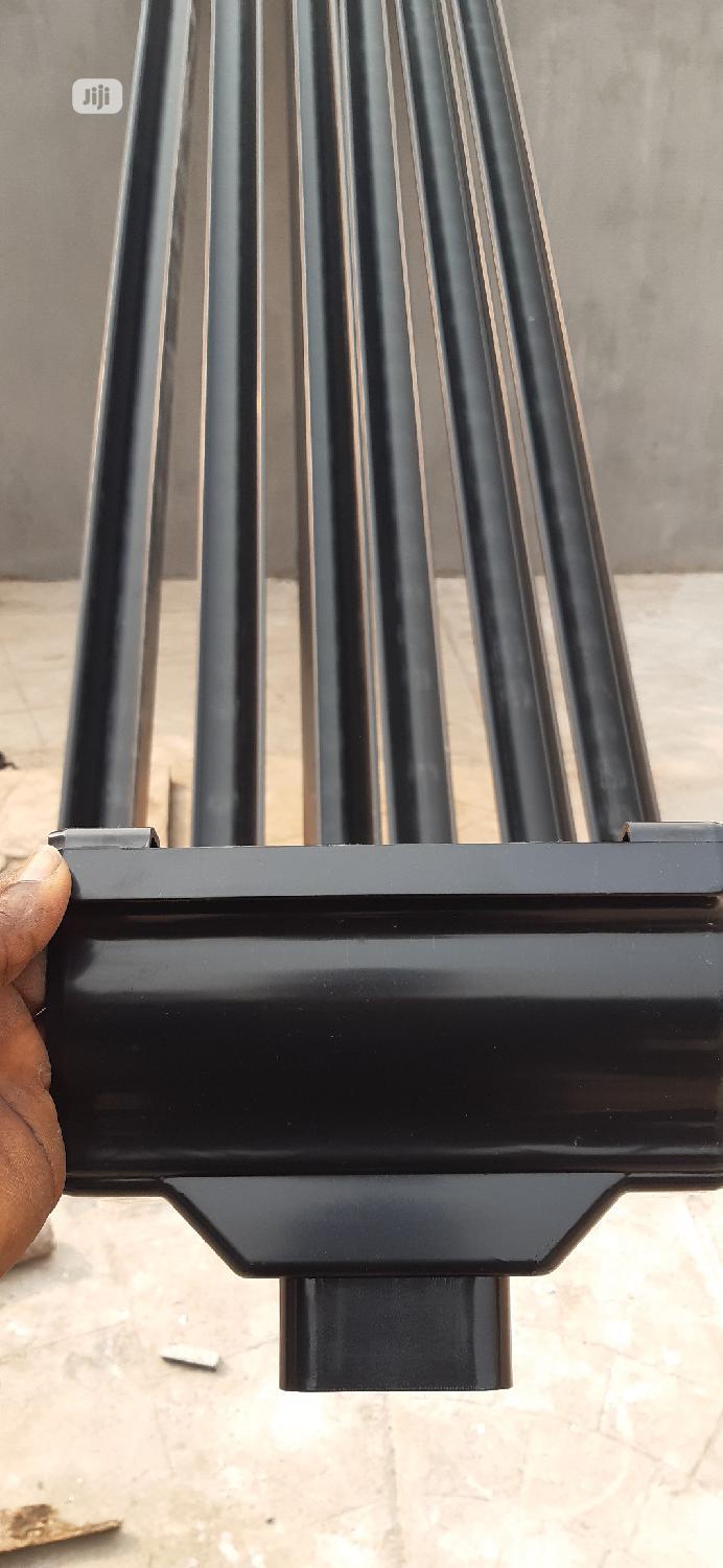 High Quality PVC Water Collector (Black Profile)