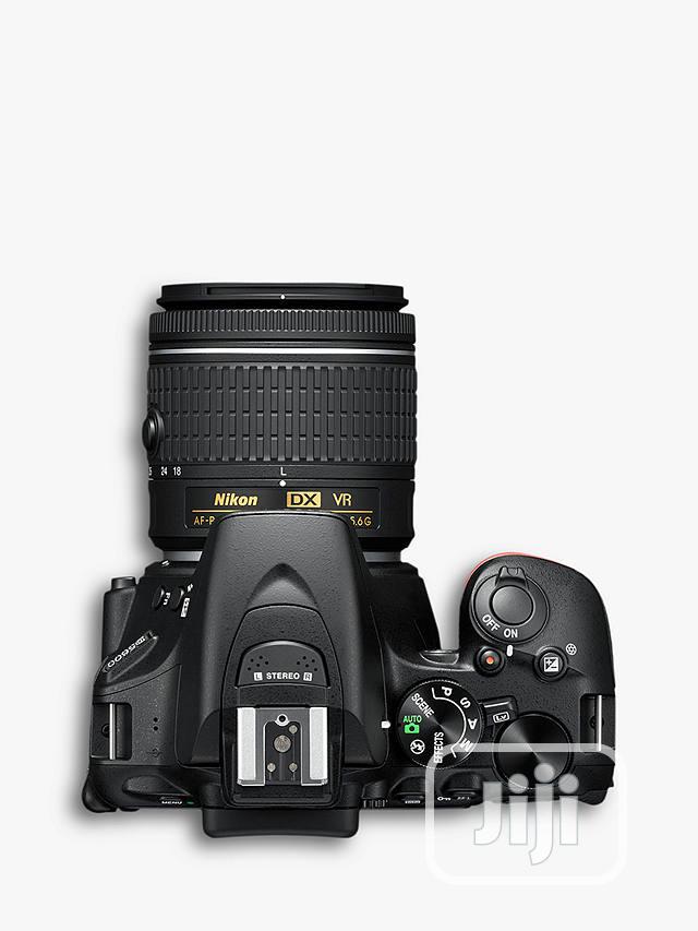 Nikon D5600 DSLR