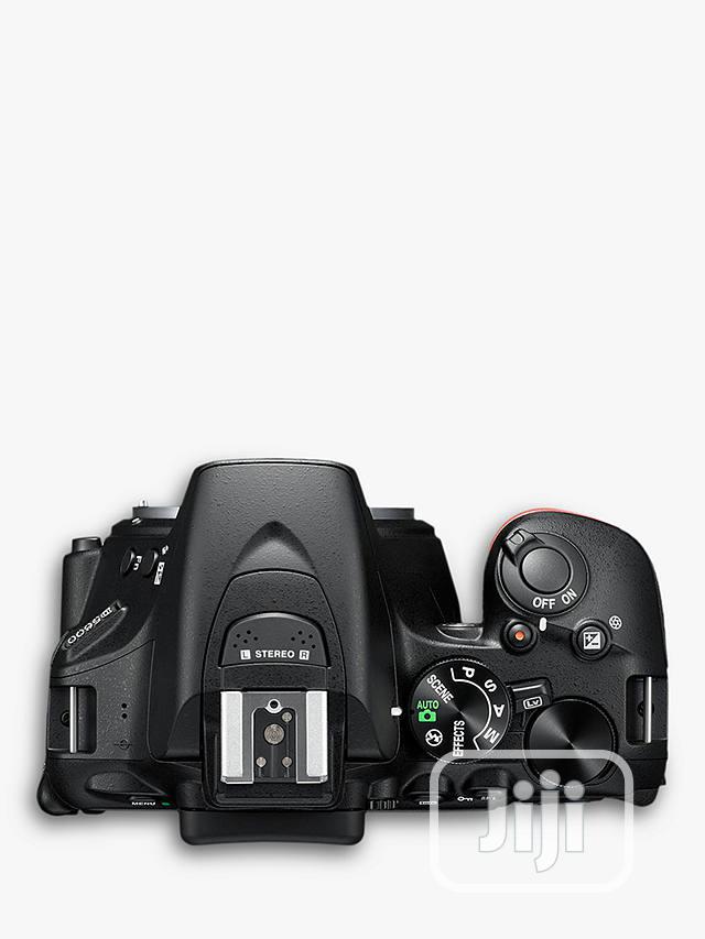 Nikon D5600 DSLR