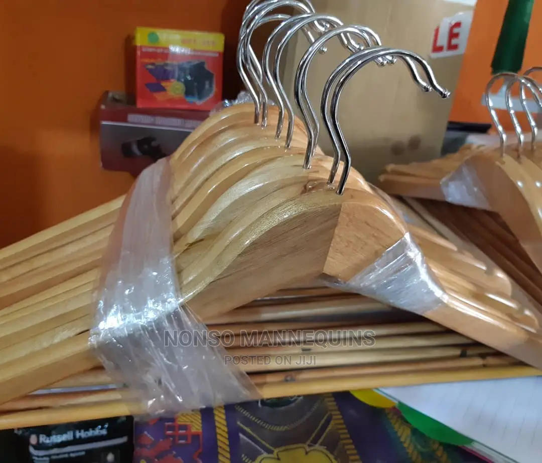 Wooden Hangers With High Quality Texture