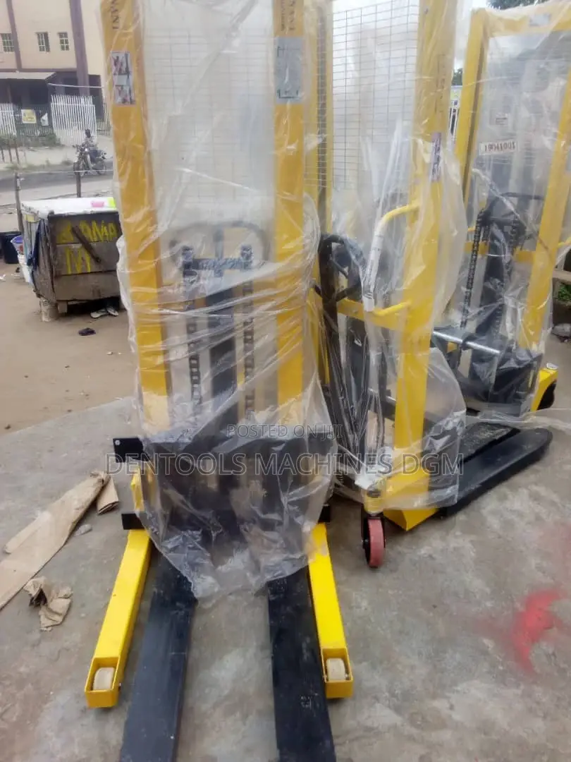Hydraulic Manual Forklift Stacker 1500kg