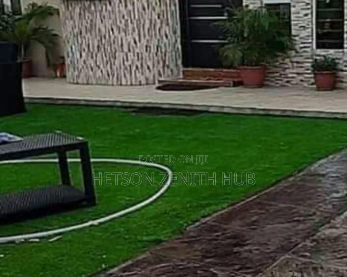 Original & Soft Artificial Green Grass For Indoor/Outdoor Use.