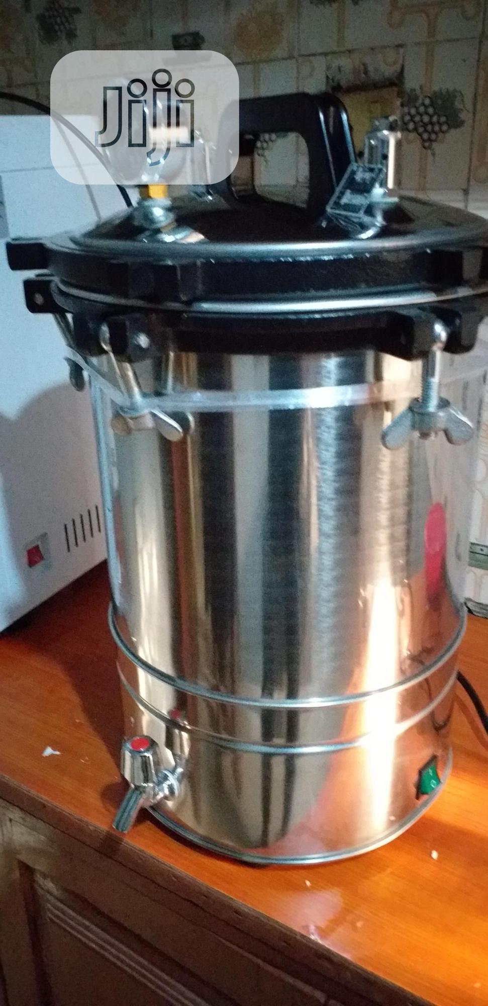 Autoclave Machine