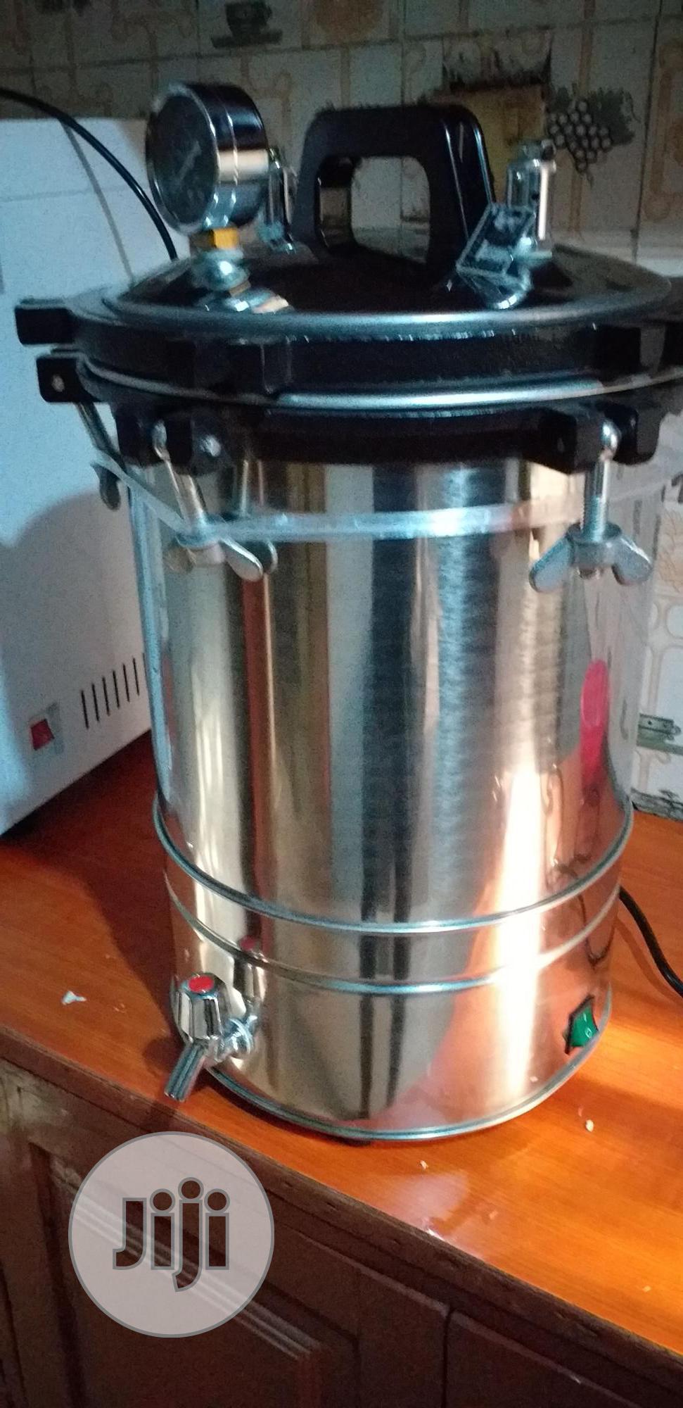 Autoclave Machine