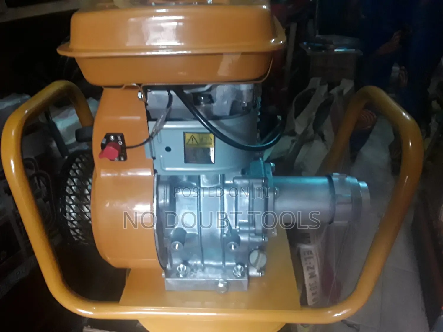 Poker Vibrator Machine