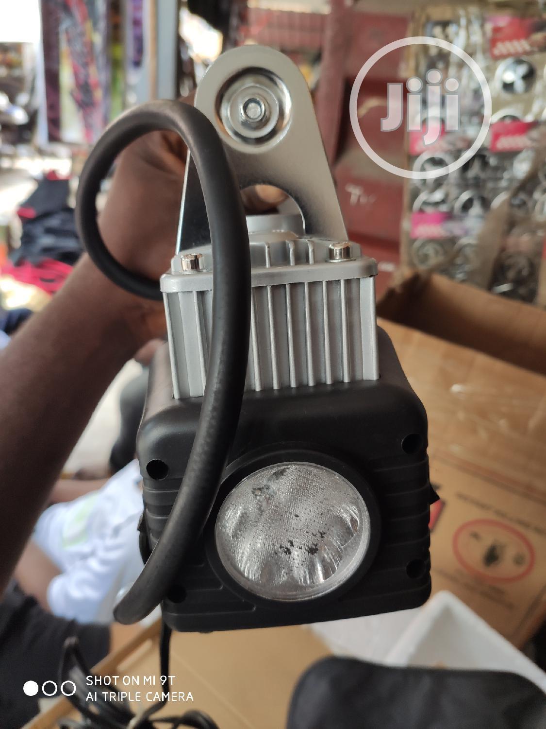Car Air Compressor For Tyres