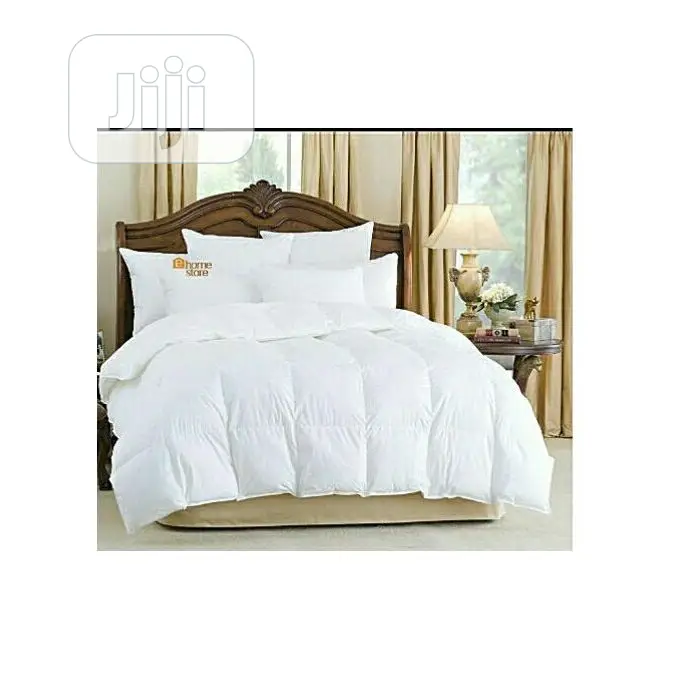 Durable Quality White Duvet,Bedsheet With 4 Pillow Cases-