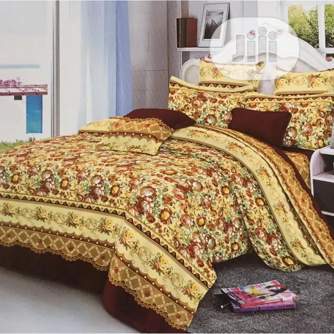 Multi Coloured Duvet, Bedsheet With 4 Pillow Cases-6x6