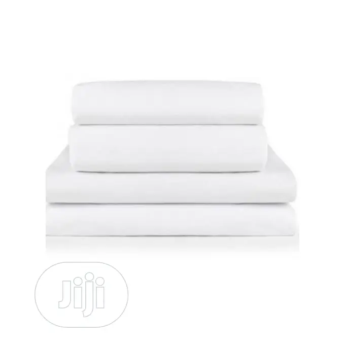 Outstanding White Duvet,Bedsheet With 4 Pillow Cases