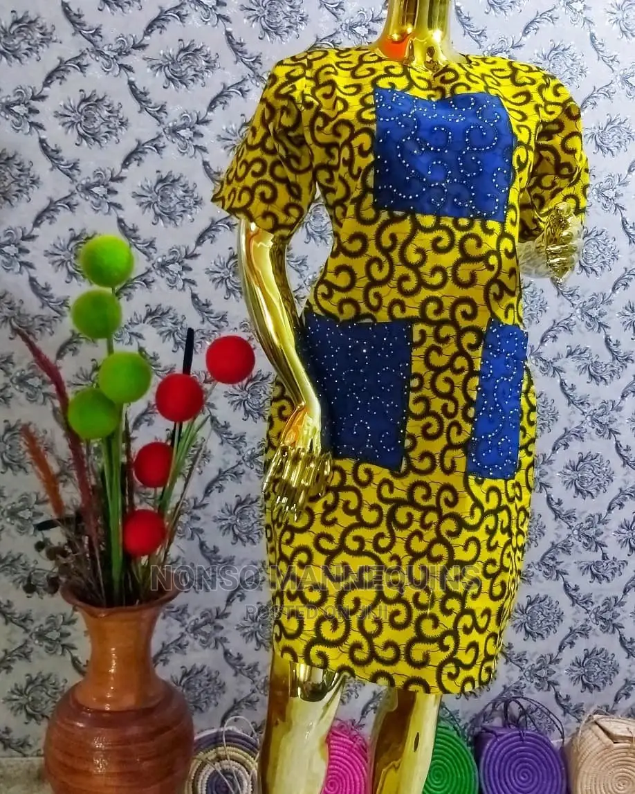 Size 12 Hold Chrome Mannequin