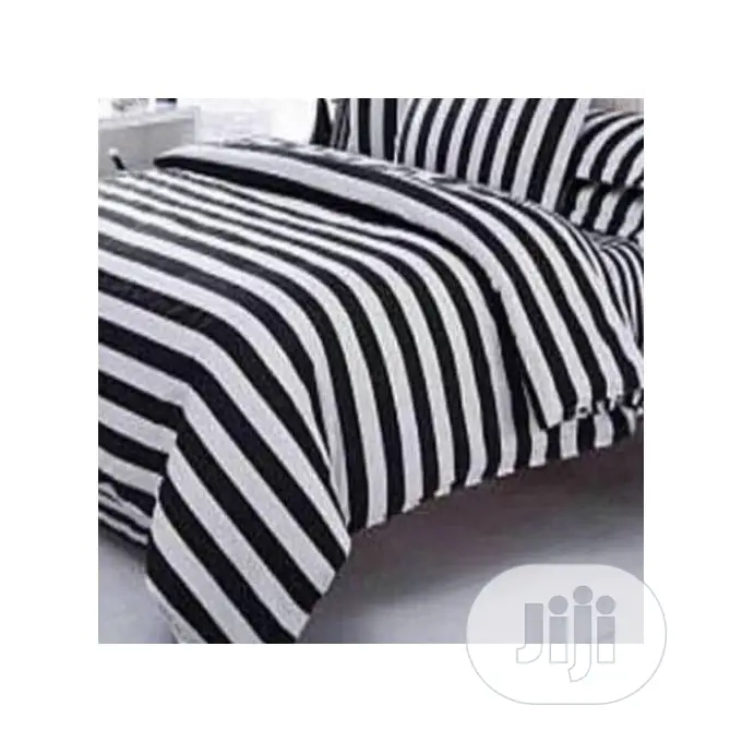 Quality Duvet, Bedsheet With 4 Piloow Cases